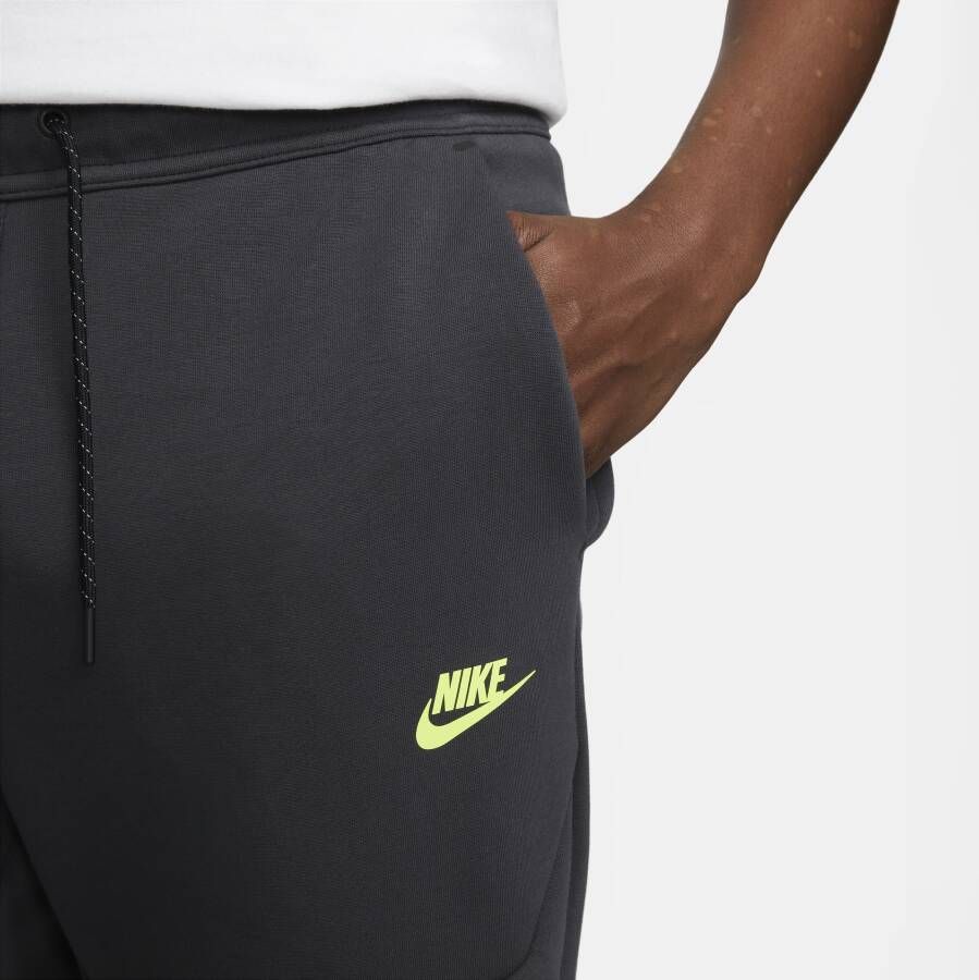 Nike Sportswear Tech Fleece Joggingbroek voor heren Grijs