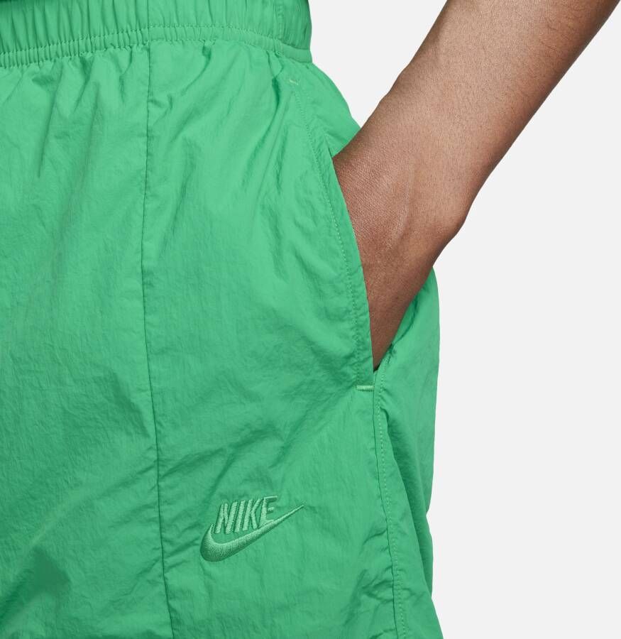 Nike Sportswear Tech Pack Geweven herenshorts Groen