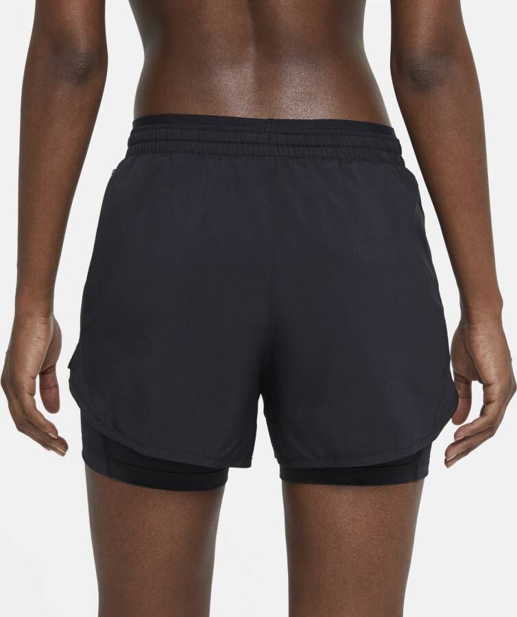Nike Tempo Luxe 2-in-1 hardloopshorts voor dames Zwart