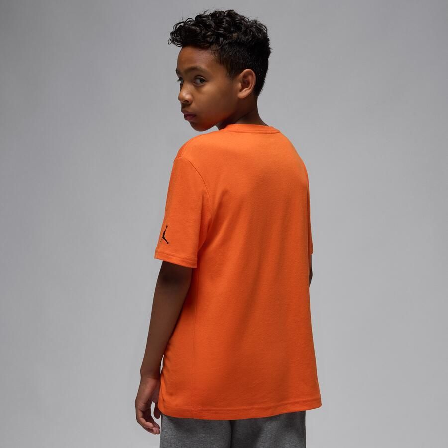 Jordan Flight Essentials T-shirt met boxed logo 3.0 voor kids Oranje