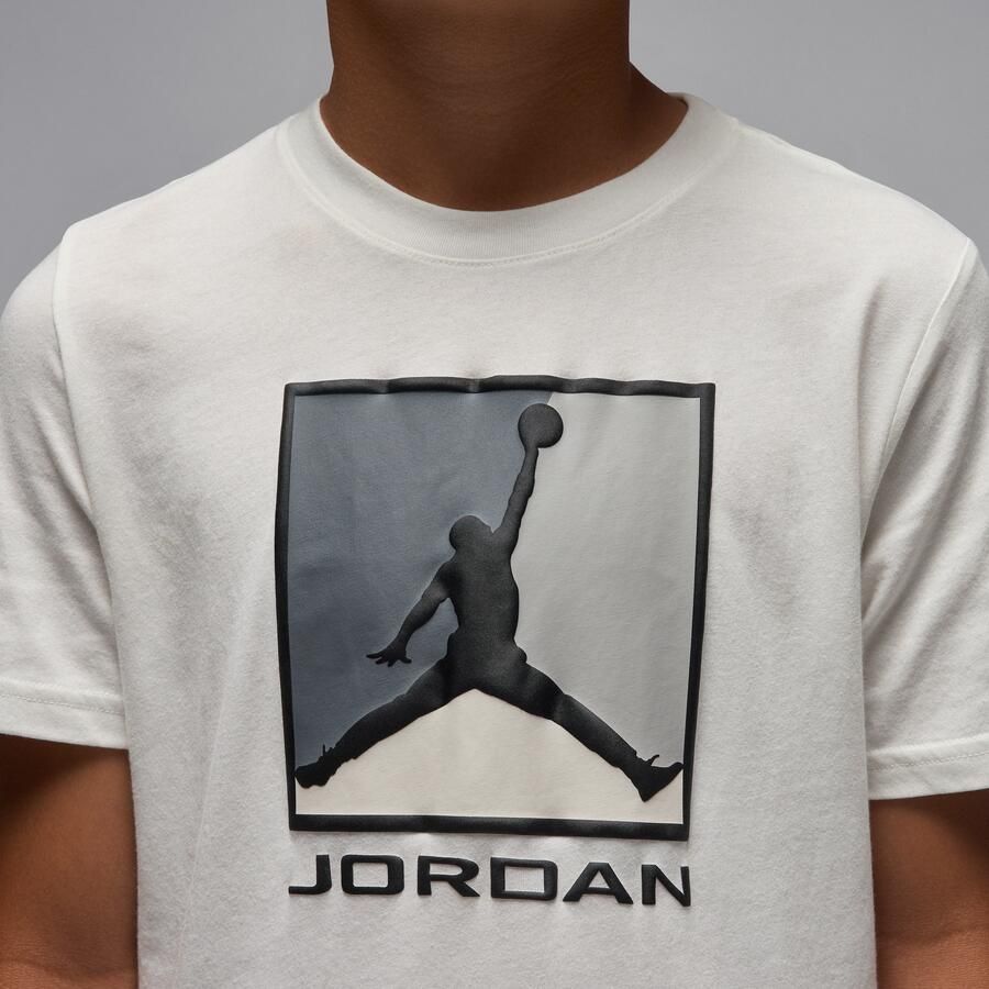 Jordan Flight Essentials T-shirt met boxed logo 3.0 voor kids Wit - Foto 3