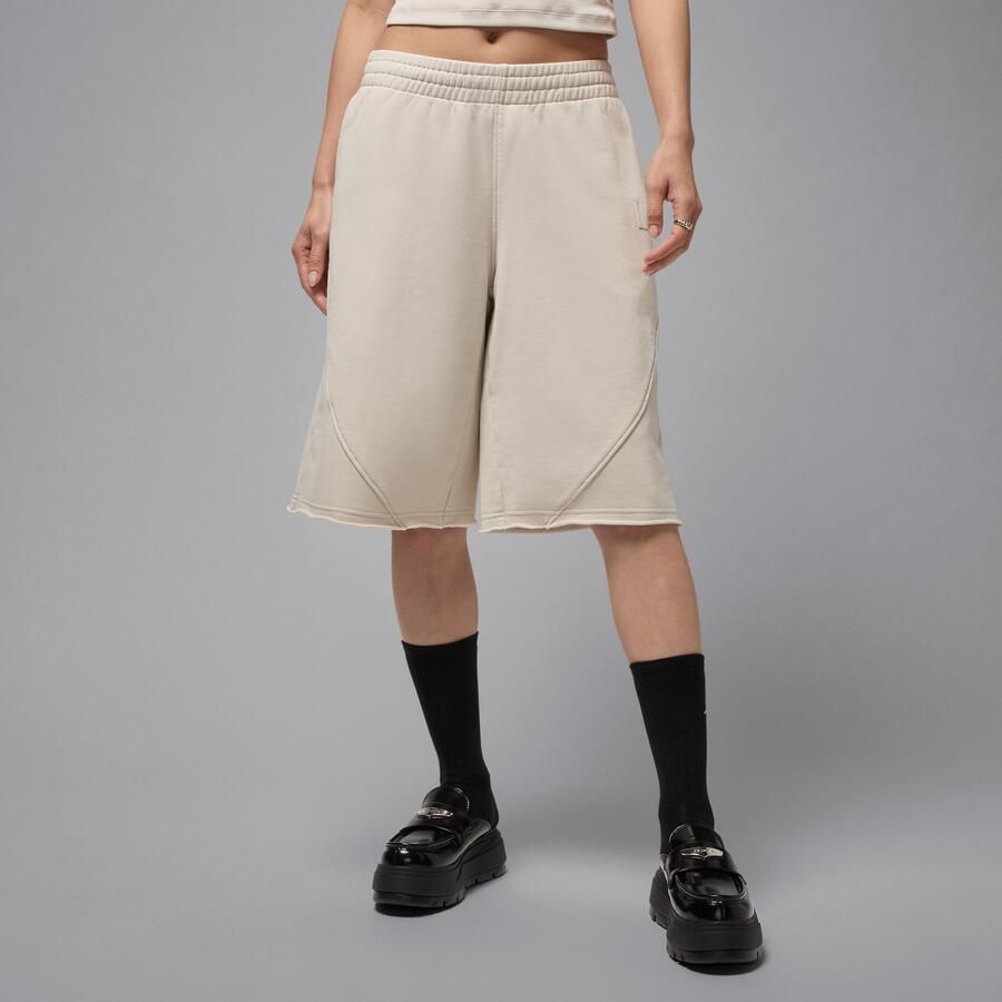 Jordan Flight Fleece langere ruimvallende damesshorts van sweatstof Bruin - Foto 4