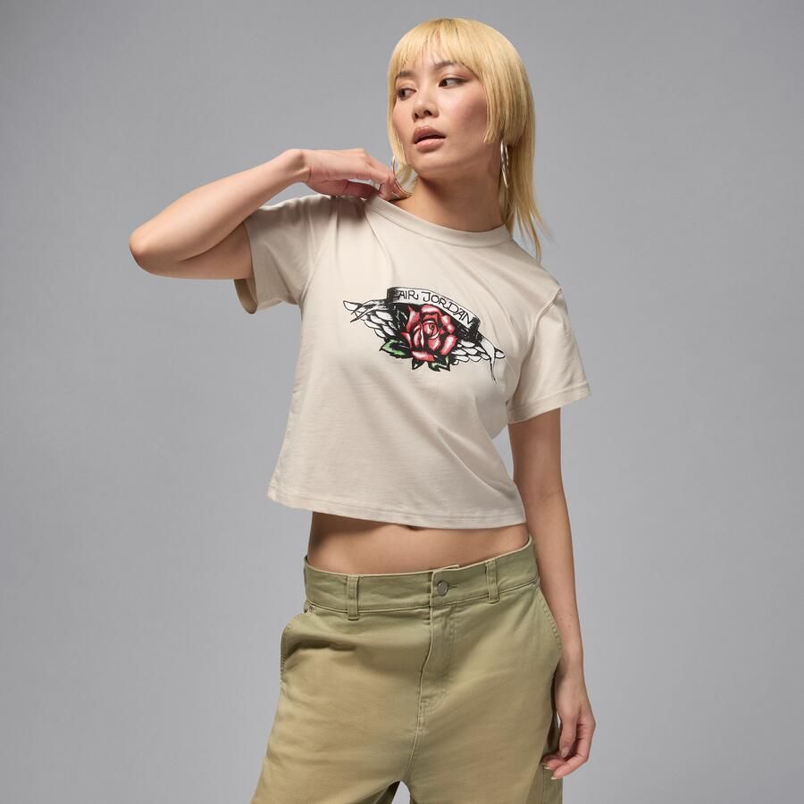 Jordan Flight T-shirt met aansluitende pasvorm en graphic voor dames Bruin - Foto 4