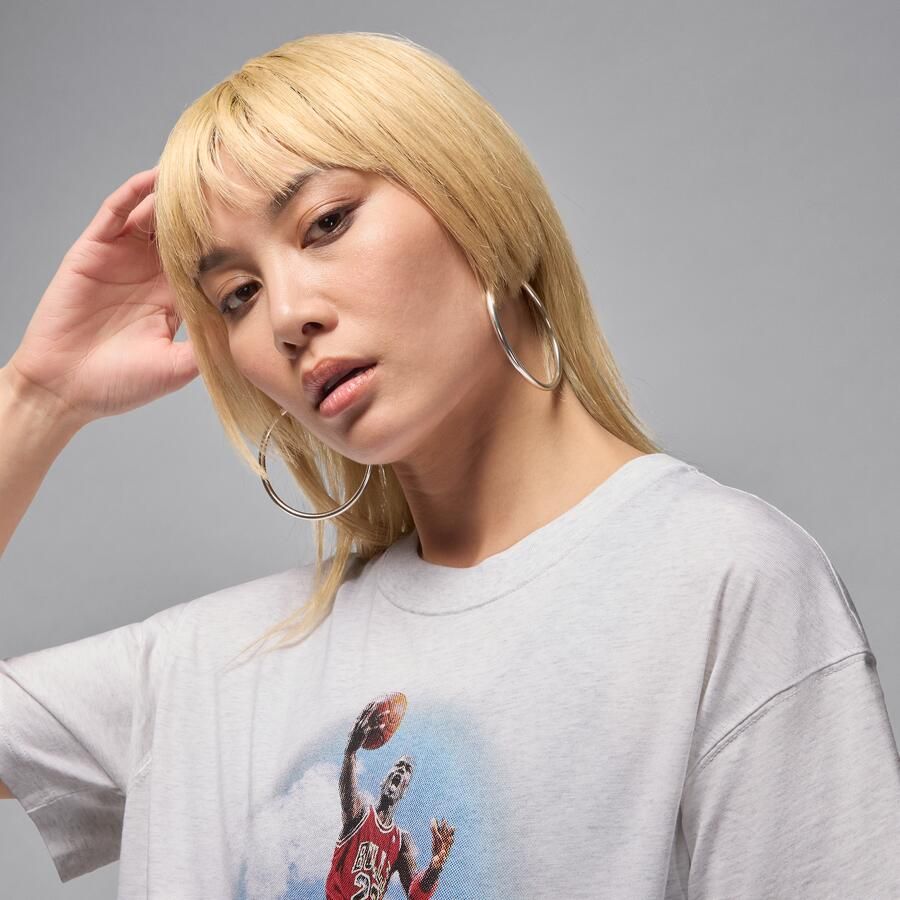 Jordan Flight T-shirt met graphic voor dames Bruin - Foto 2