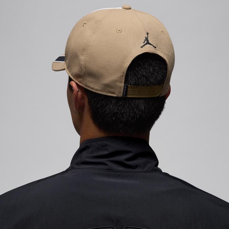 Jordan Rise gestructureerde pet Bruin