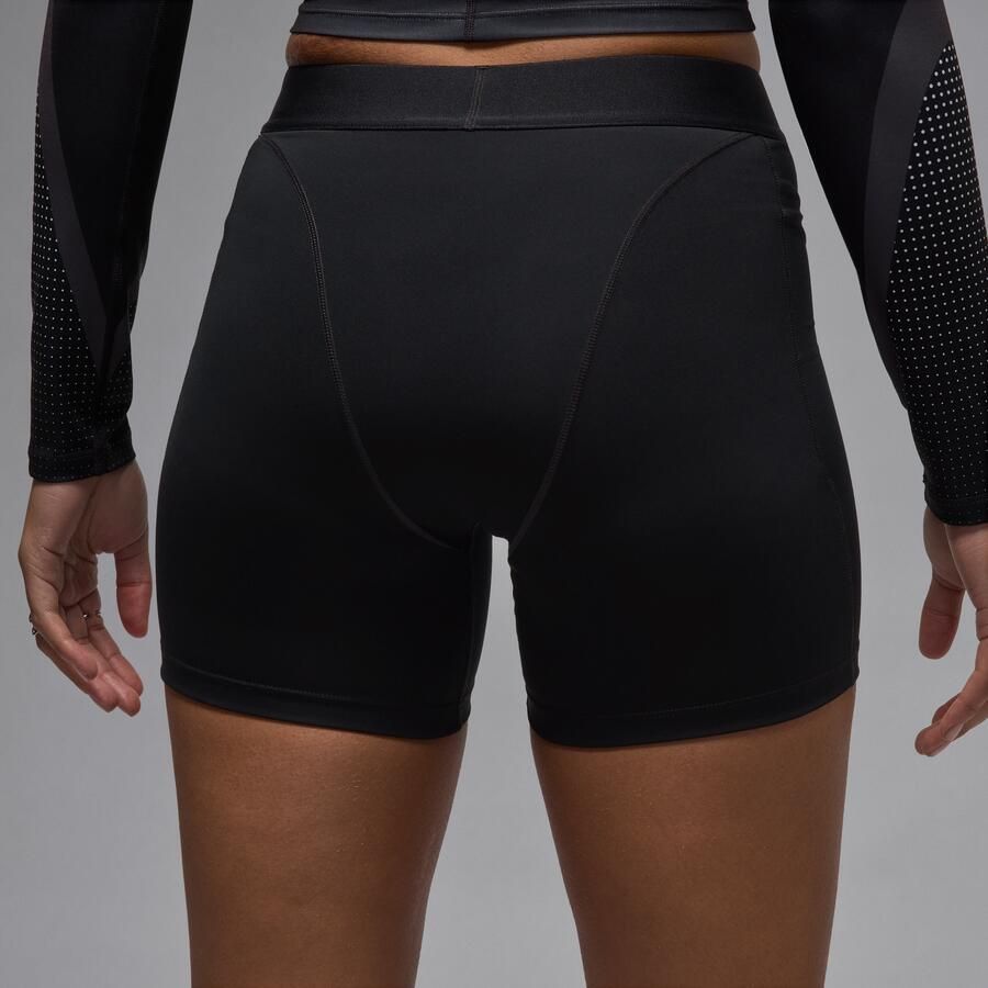 Jordan Sport Leak Protection: Period damesshorts Zwart