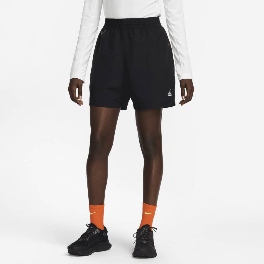 Nike ACG damesshorts (13 cm) Zwart