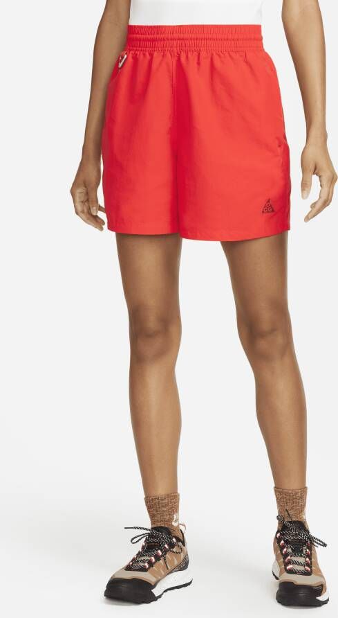 Nike ACG Oversized damesshorts Rood