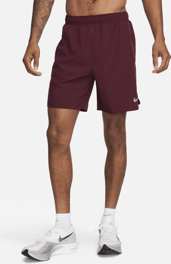 Nike Challenger Dri-FIT hardloopshorts met binnenbroek voor heren (18 cm) Rood