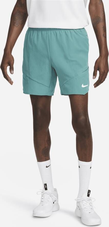 Nike Court Dri-FIT Advantage Tennisshorts voor heren (18 cm) Groen