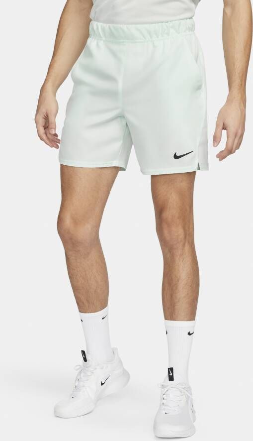 Nike Court Dri-FIT Victory Tennisshorts voor heren (18 cm) Groen