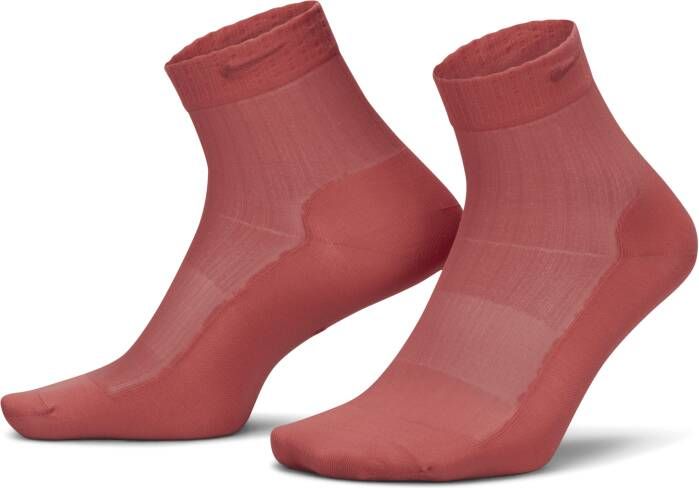 Nike Doorschijnende enkelsokken voor dames (1 paar) Rood