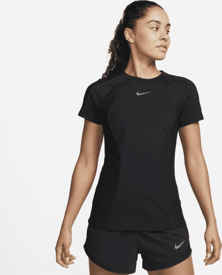 Nike Dri-FIT ADV Run Division Hardlooptop met korte mouwen voor dames Zwart