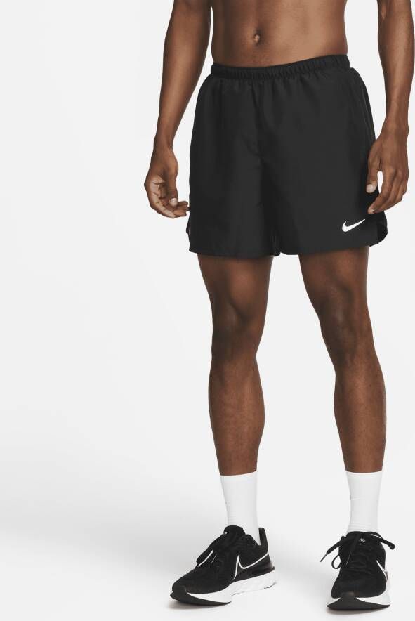 Nike Dri-FIT Challenger Hardloopshorts met binnenbroek voor heren Zwart