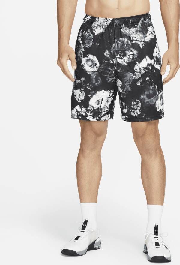 Nike Dri-FIT Knit fitnessshorts met print voor heren Zwart