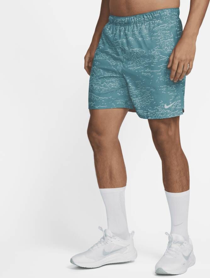 Nike Dri-FIT Run Division Challenger Hardloopshorts met binnenbroek voor heren (18 cm) Groen