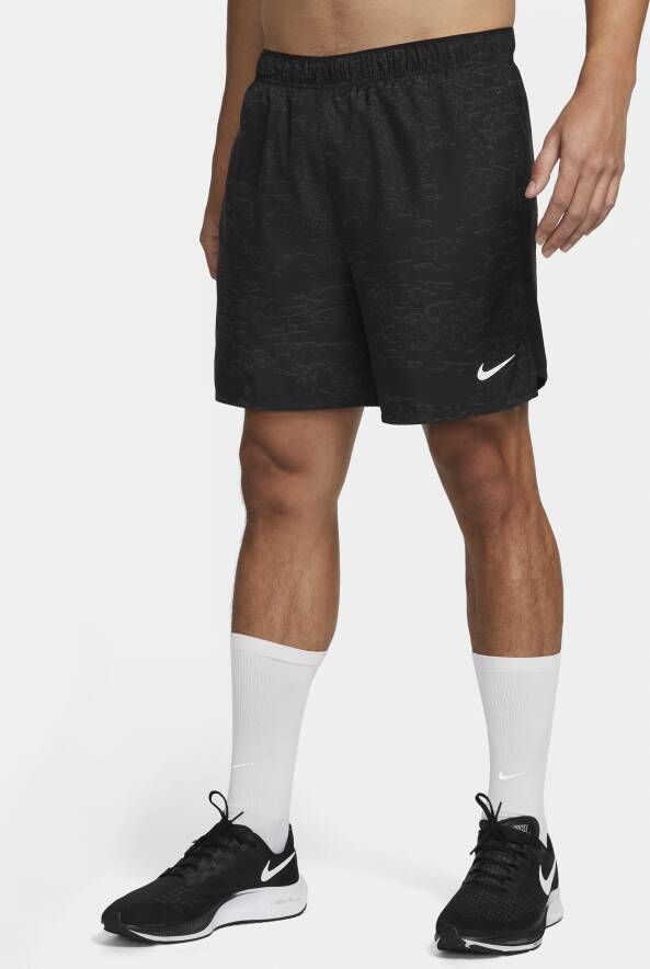 Nike Dri-FIT Run Division Challenger Hardloopshorts met binnenbroek voor heren (18 cm) Zwart