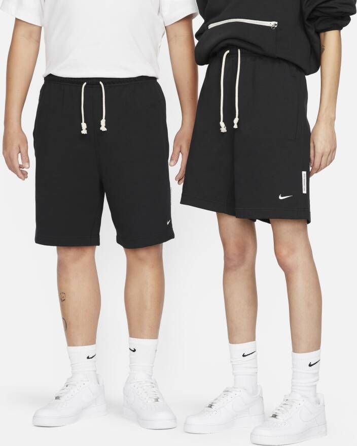 Nike Standard Issue Dri-FIT basketbalshorts voor heren (20 cm) Zwart
