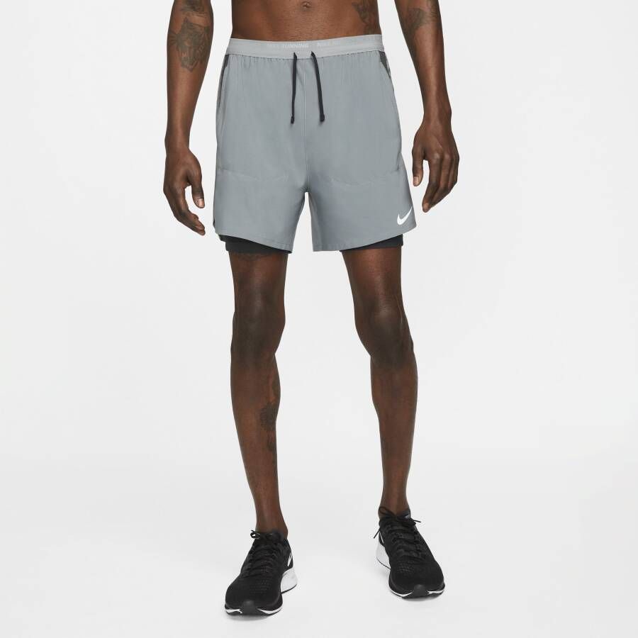 Nike Stride Dri-FIT hybride hardloopshorts voor heren (13 cm) Grijs