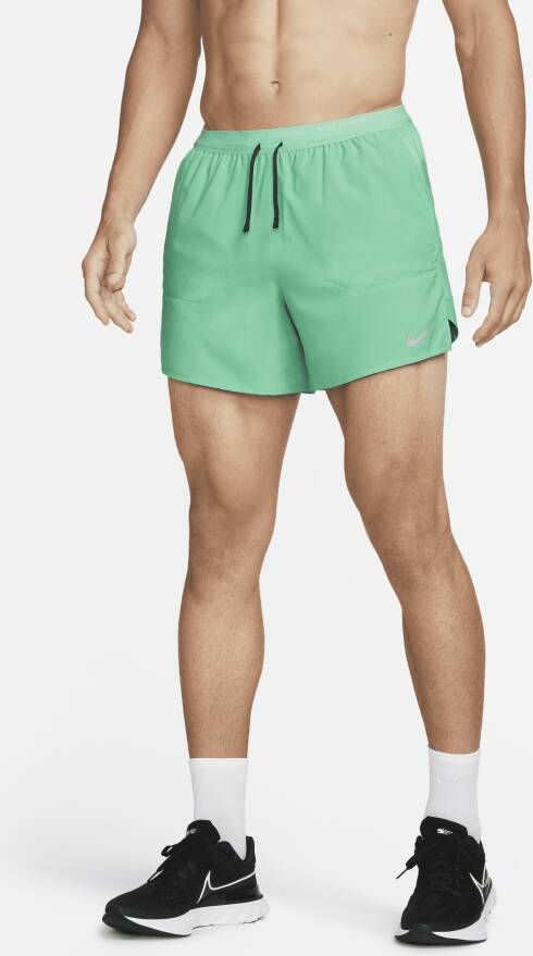 Nike Stride Dri-FIT hardloopshorts met binnenbroek voor heren (13 cm) Groen