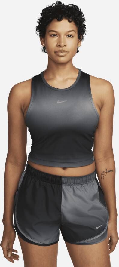 Nike Dri-FIT Swoosh Korte hardlooptanktop voor dames Zwart