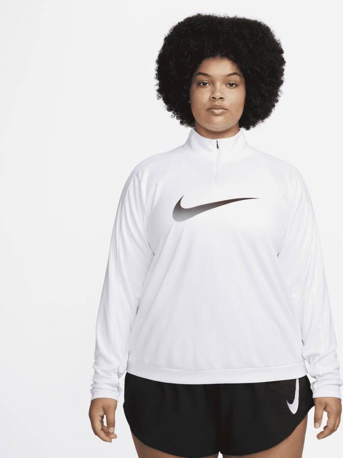 Nike Dri-FIT Swoosh Tussenlaag voor hardlopen met korte rits en lange mouwen voor dames (Plus Size) Wit