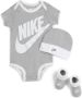 Nike Driedelige babyset (0-6 maanden) Grijs - Thumbnail 1