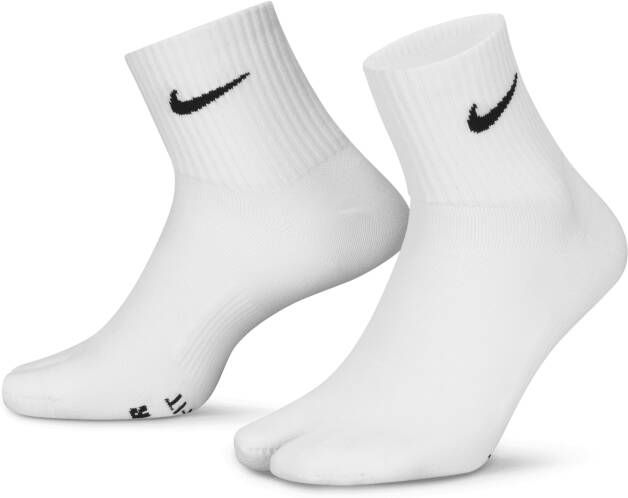 Nike Everyday Plus Lichte enkelsokken met gesplitste tenen Wit