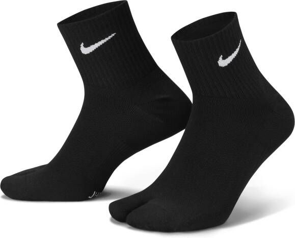 Nike Everyday Plus Lichte enkelsokken met gesplitste tenen Zwart