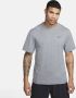 Nike Hyverse Dri-FIT UV multifunctionele herentop met korte mouwen Grijs - Thumbnail 1
