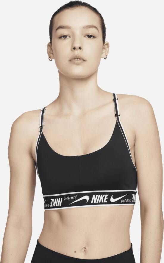 Nike Indy Padded sport-bh met logo en lichte ondersteuning Zwart