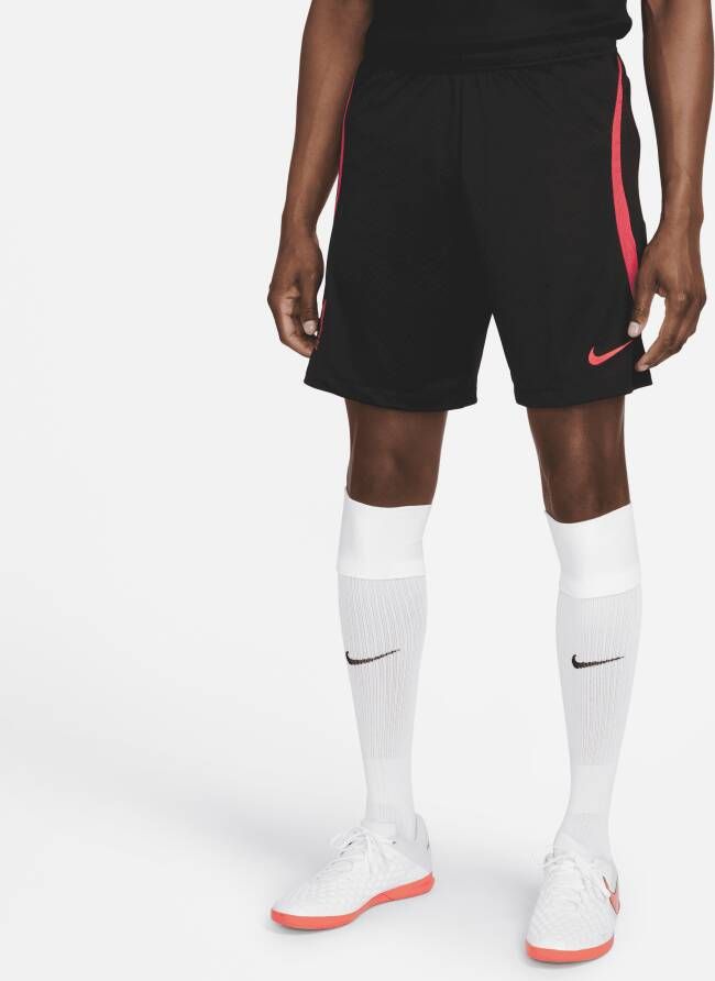 Nike Liverpool FC Strike Dri-FIT voetbalshorts voor heren Zwart