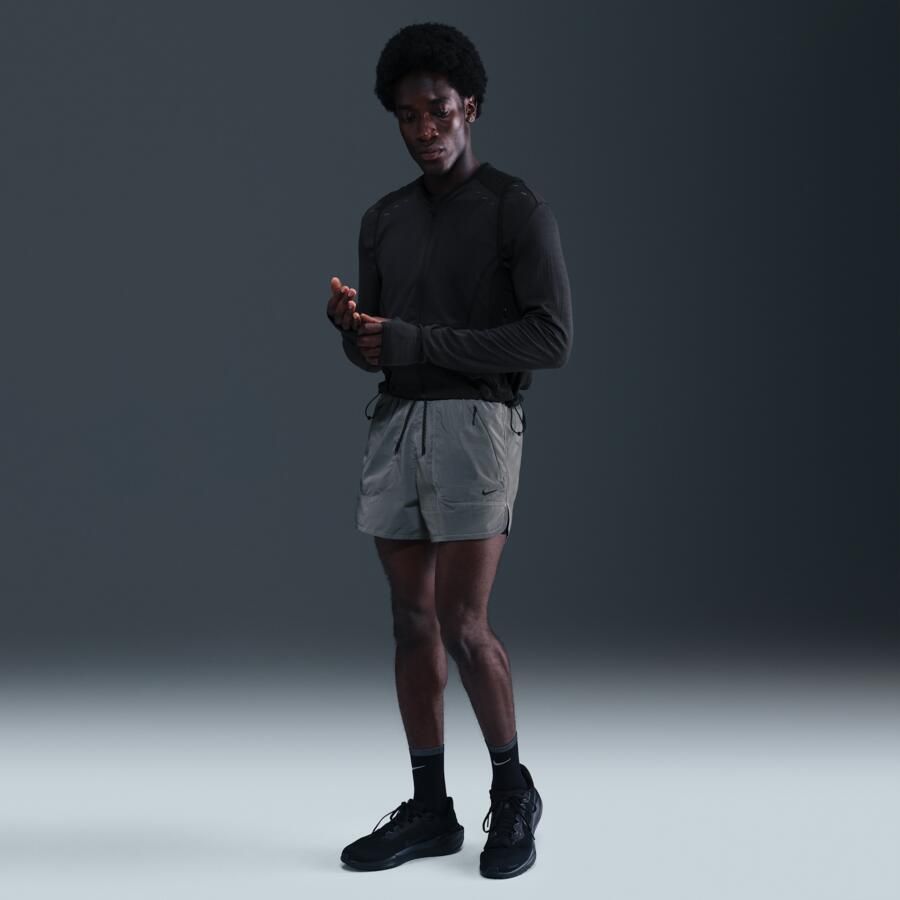 Nike 2-in-1 hardloopshorts met reflecterend design voor heren (10 cm) Zwart - Foto 3