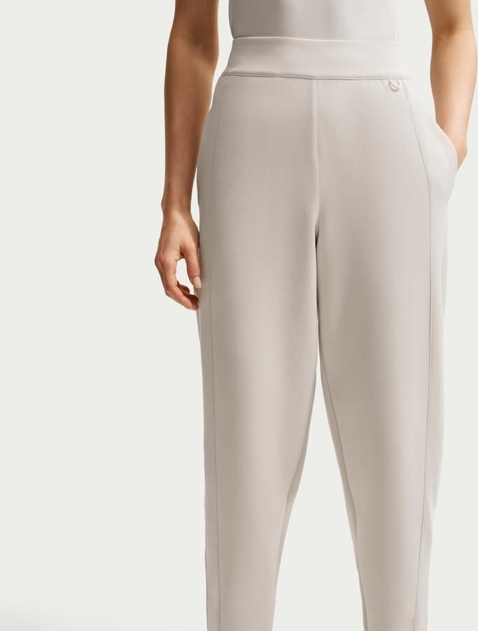 Nike 24.7 ImpossiblySoft Dri-FIT joggingbroek met halfhoge taille voor dames Bruin - Foto 4