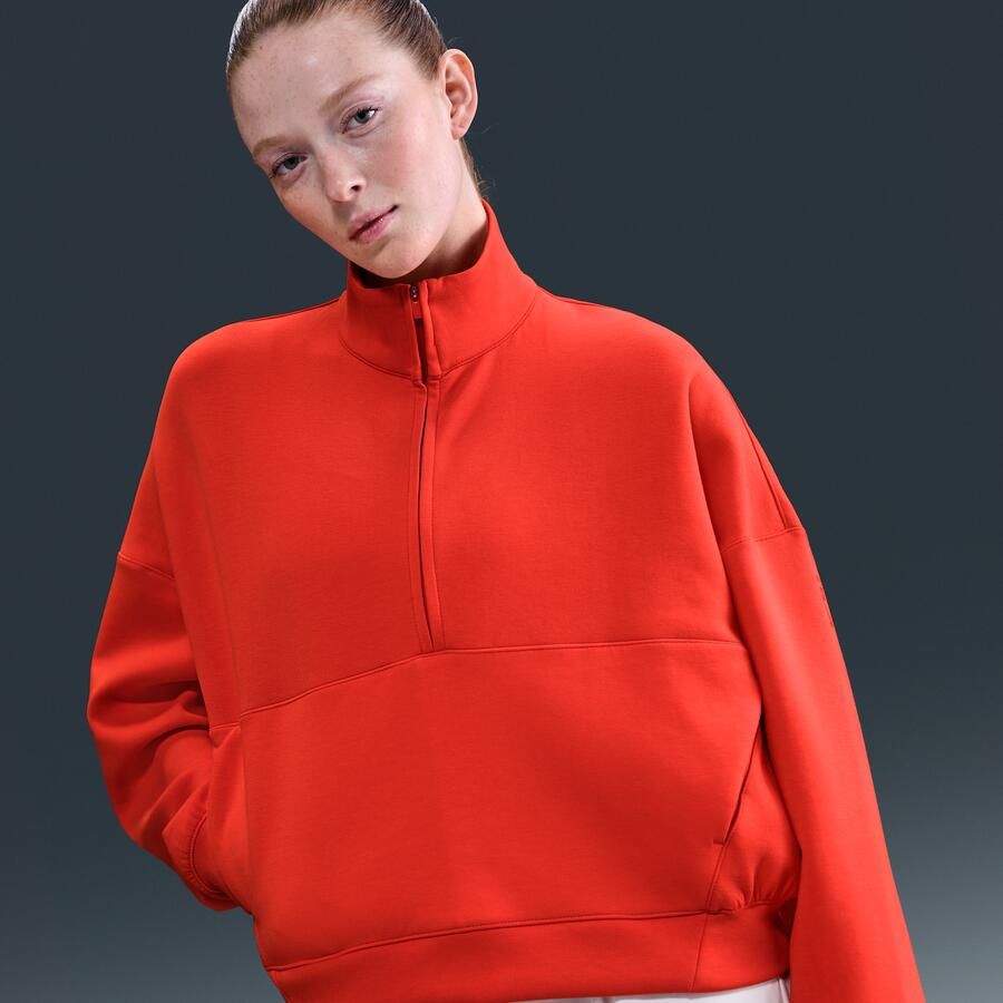 Nike 24.7 ImpossiblySoft Dri-FIT oversized damestop met halflange rits Rood - Foto 4