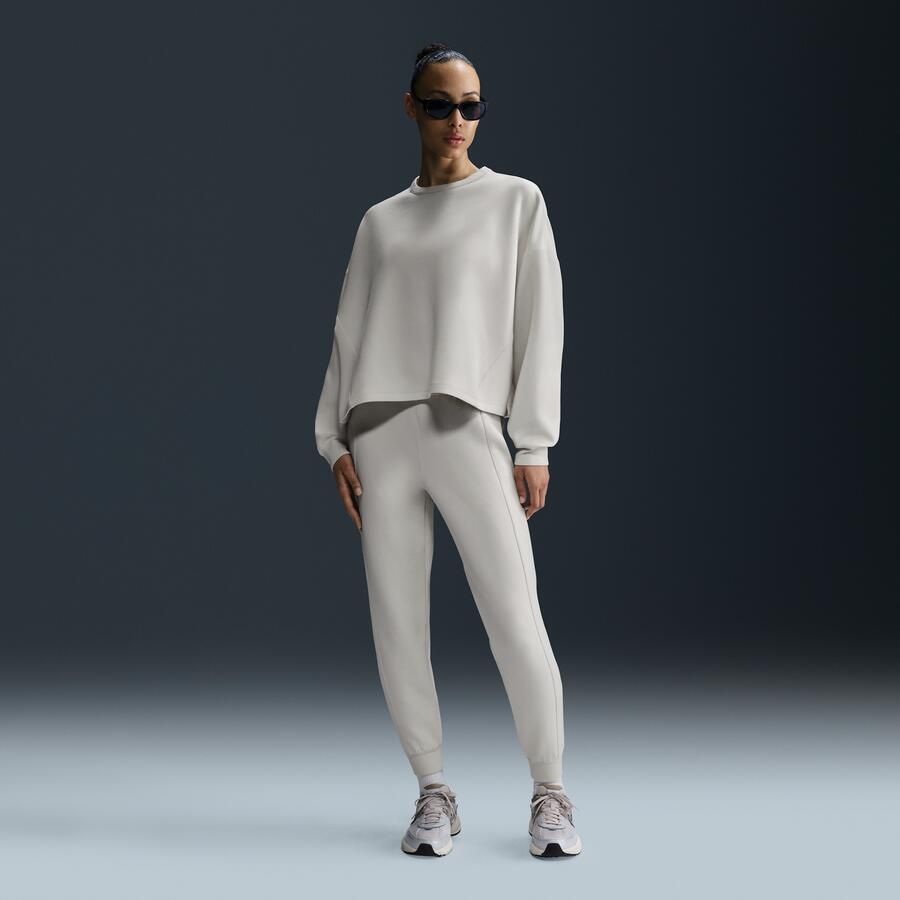 Nike 24.7 ImpossiblySoft Dri-FIT oversized damestop met ronde hals Bruin - Foto 2