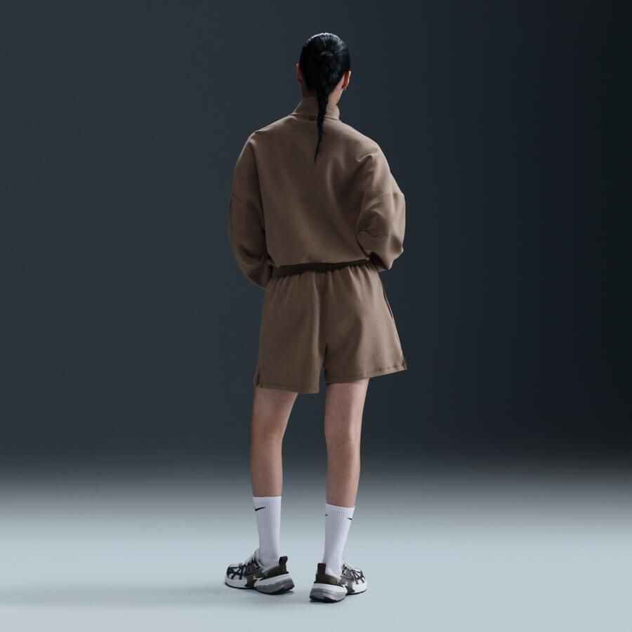 Nike 24.7 ImpossiblySoft ruimvallende damesshorts met Dri-FIT en halfhoge taille (10 cm) Bruin - Foto 3