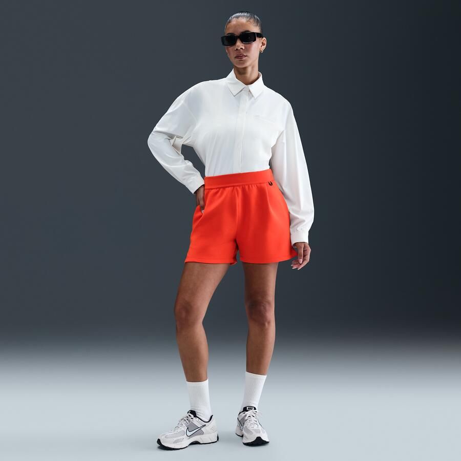 Nike 24.7 ImpossiblySoft ruimvallende damesshorts met Dri-FIT en halfhoge taille (10 cm) Rood - Foto 3