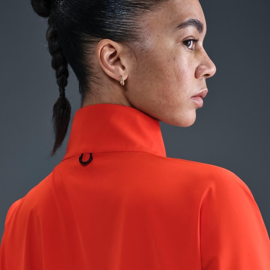 Nike 24.7 PerfectStretch oversized damesjack met Dri-FIT en rits over de hele lengte Rood