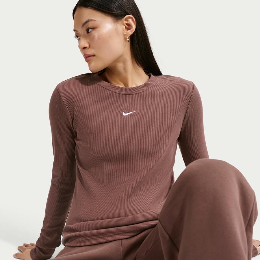 Nike aansluitend geribd T-shirt met lange mouwen voor dames Paars