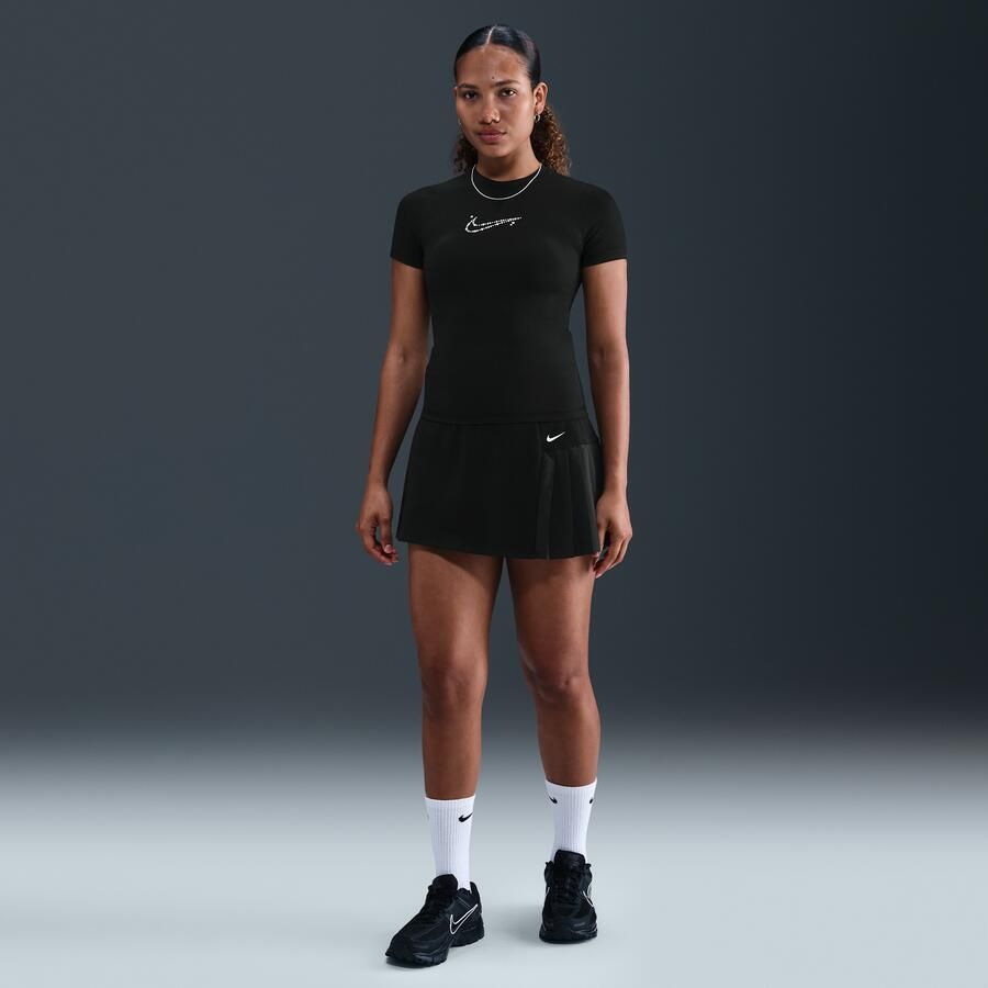 Nike aansluitend kort T-shirt voor dames Zwart - Foto 3