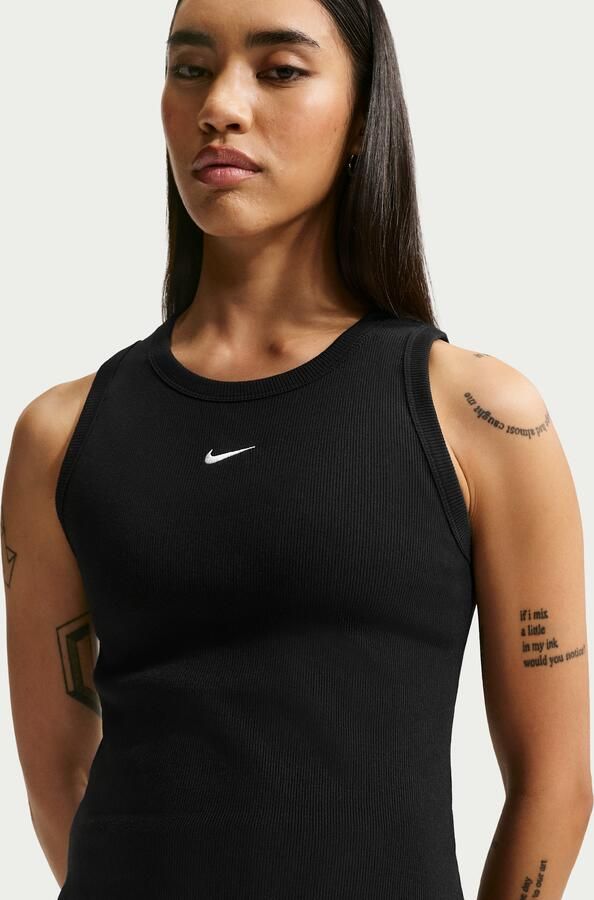 Nike aansluitende geribde tanktop voor dames Zwart