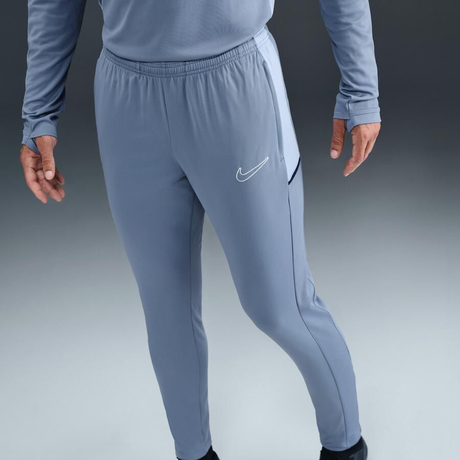 Nike Academy Dri-FIT voetbalbroek voor heren Blauw