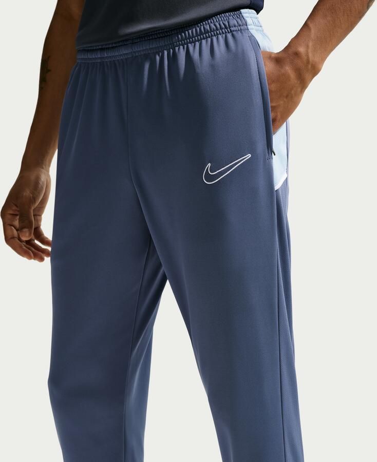 Nike Academy Dri-FIT voetbalbroek voor heren Blauw