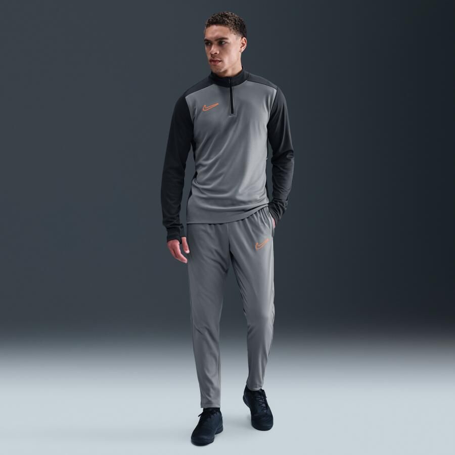 Nike Academy Dri-FIT voetbalbroek voor heren Grijs - Foto 4