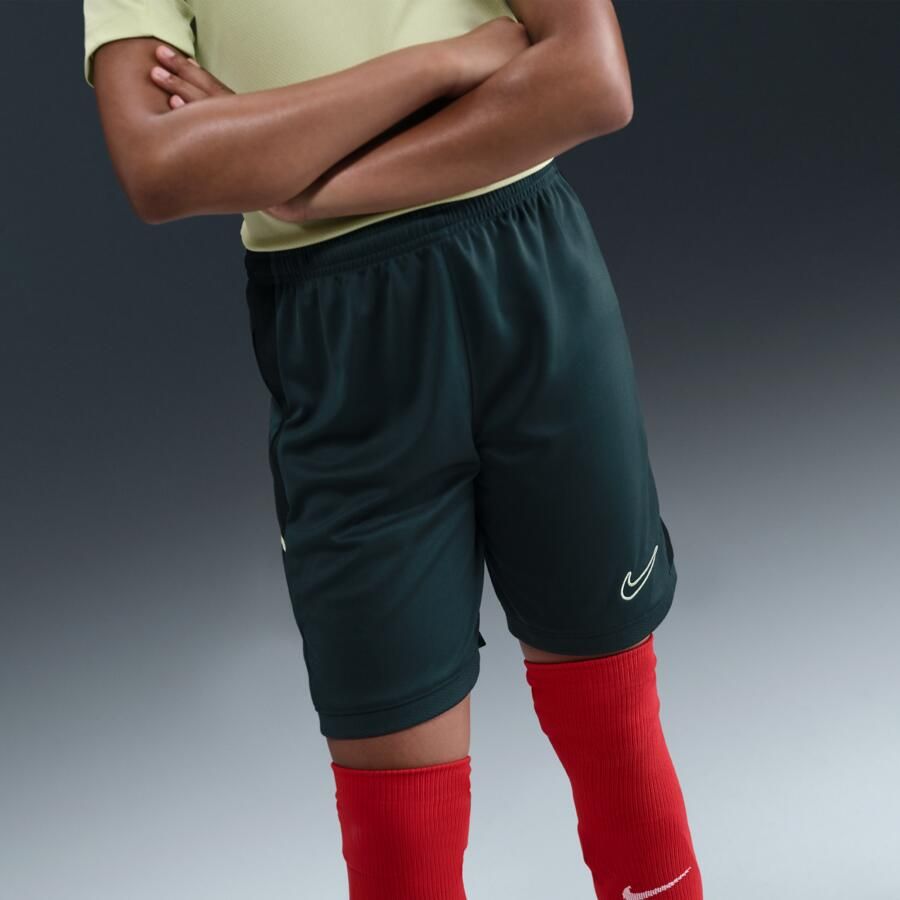 Nike Academy voetbalshorts met Dri-FIT voor kids (18 cm) Groen - Foto 2