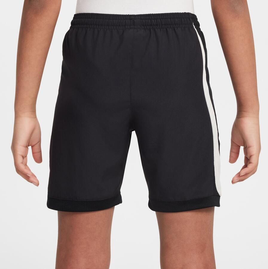 Nike Academy voetbalshorts met Dri-FIT voor kids Zwart