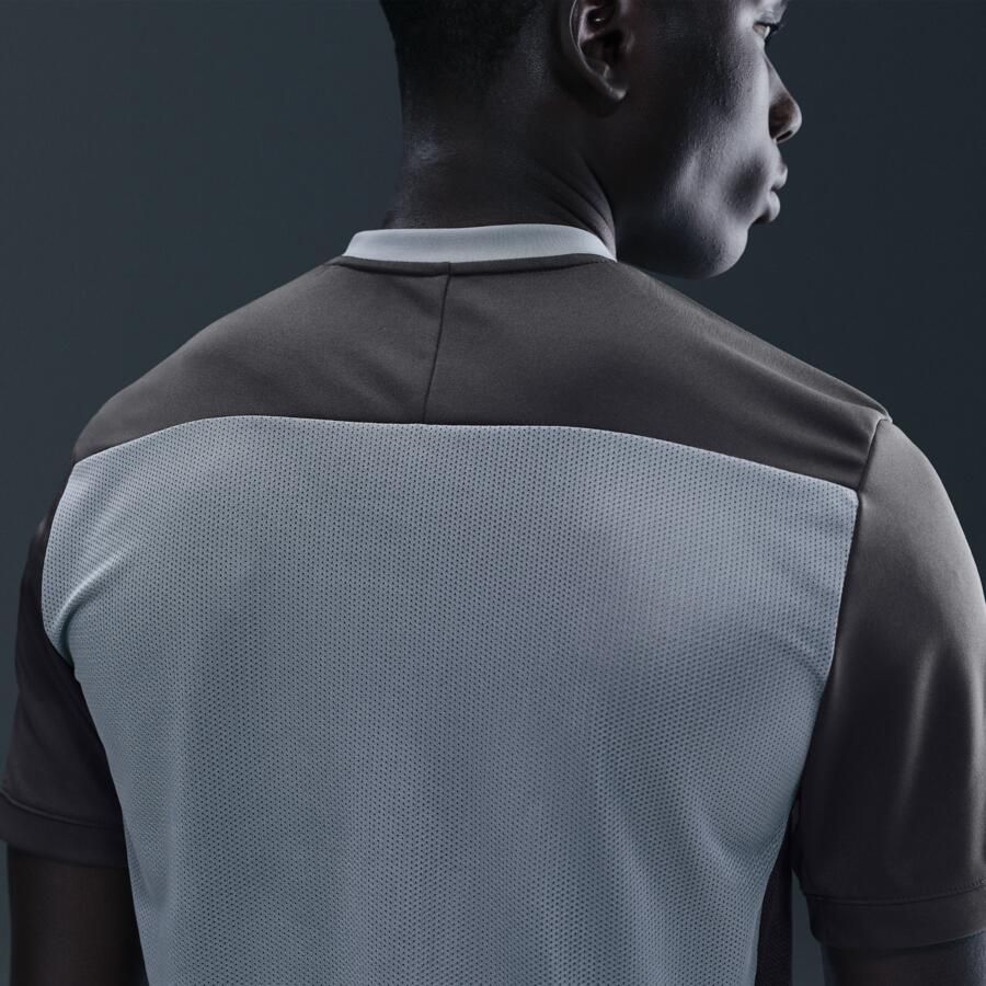 Nike Academy voetbaltop met Dri-FIT en korte mouwen voor heren Grijs