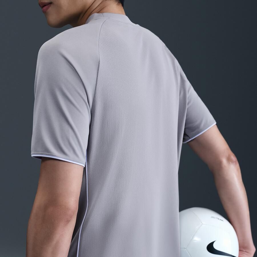 Nike Academy+ voetbaltop met Dri-FIT en korte mouwen voor heren Rood