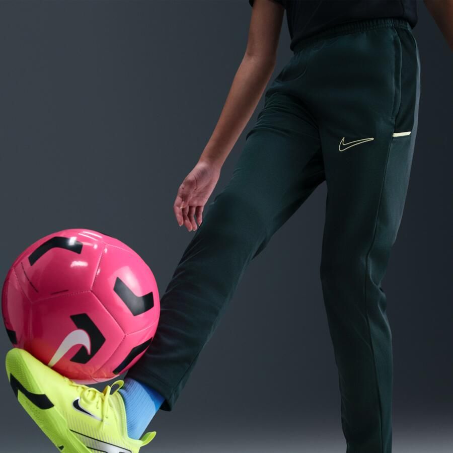 Nike Academy voetbaltrainingspak met Dri-FIT voor kids Groen - Foto 3